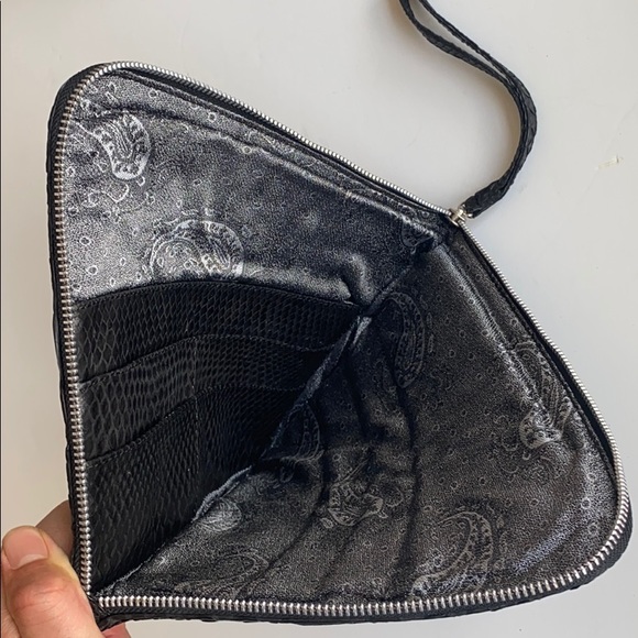 Bags/ iPad case from python design by JZAR - Picture 5 of 9